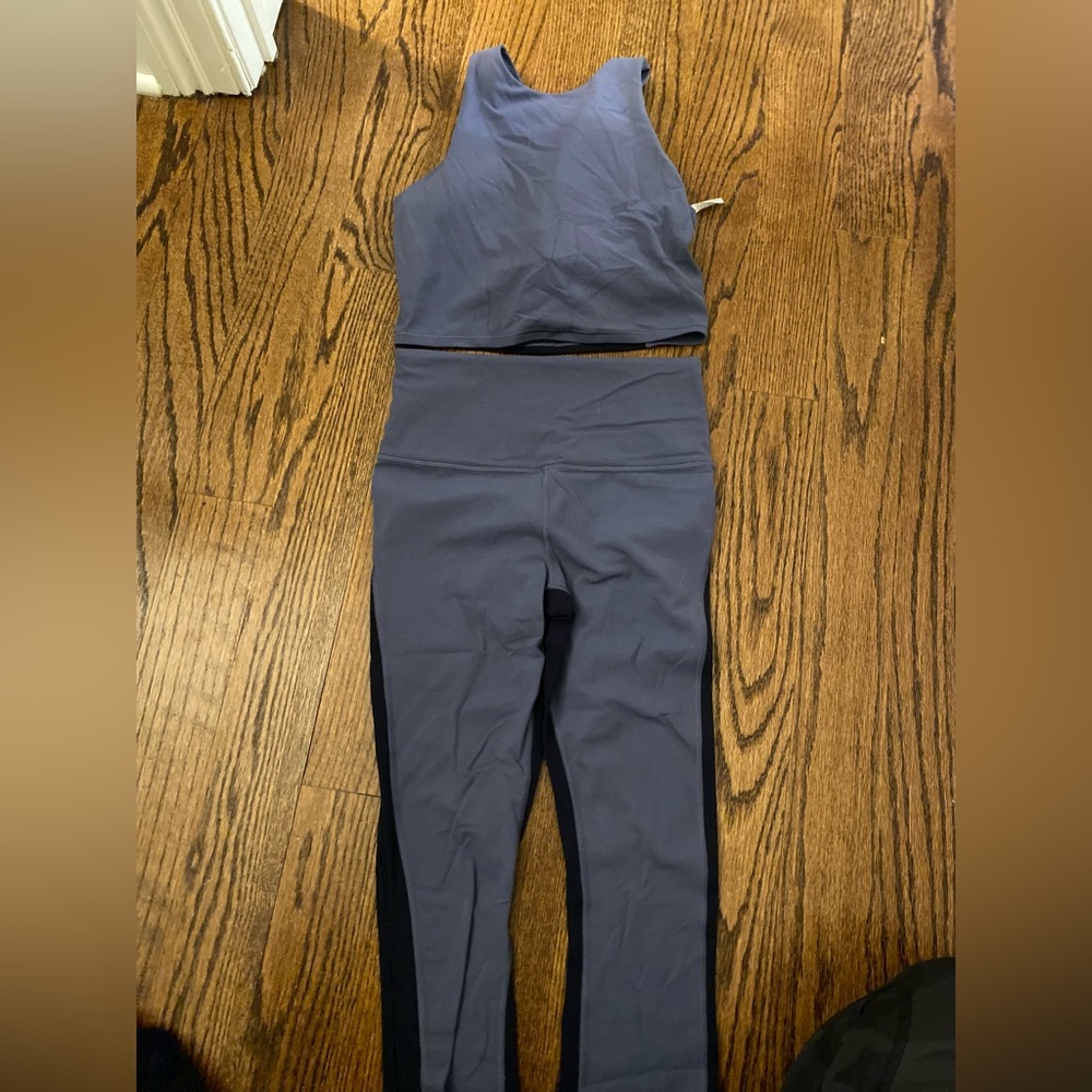 Athleta two tone workout set